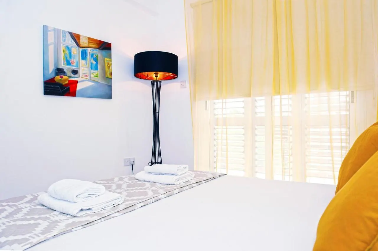 Nissini Nero, 3 Bedroom Villa With Private Pool, 5 Min To The Beach Agia Napa 0*,  Zypern