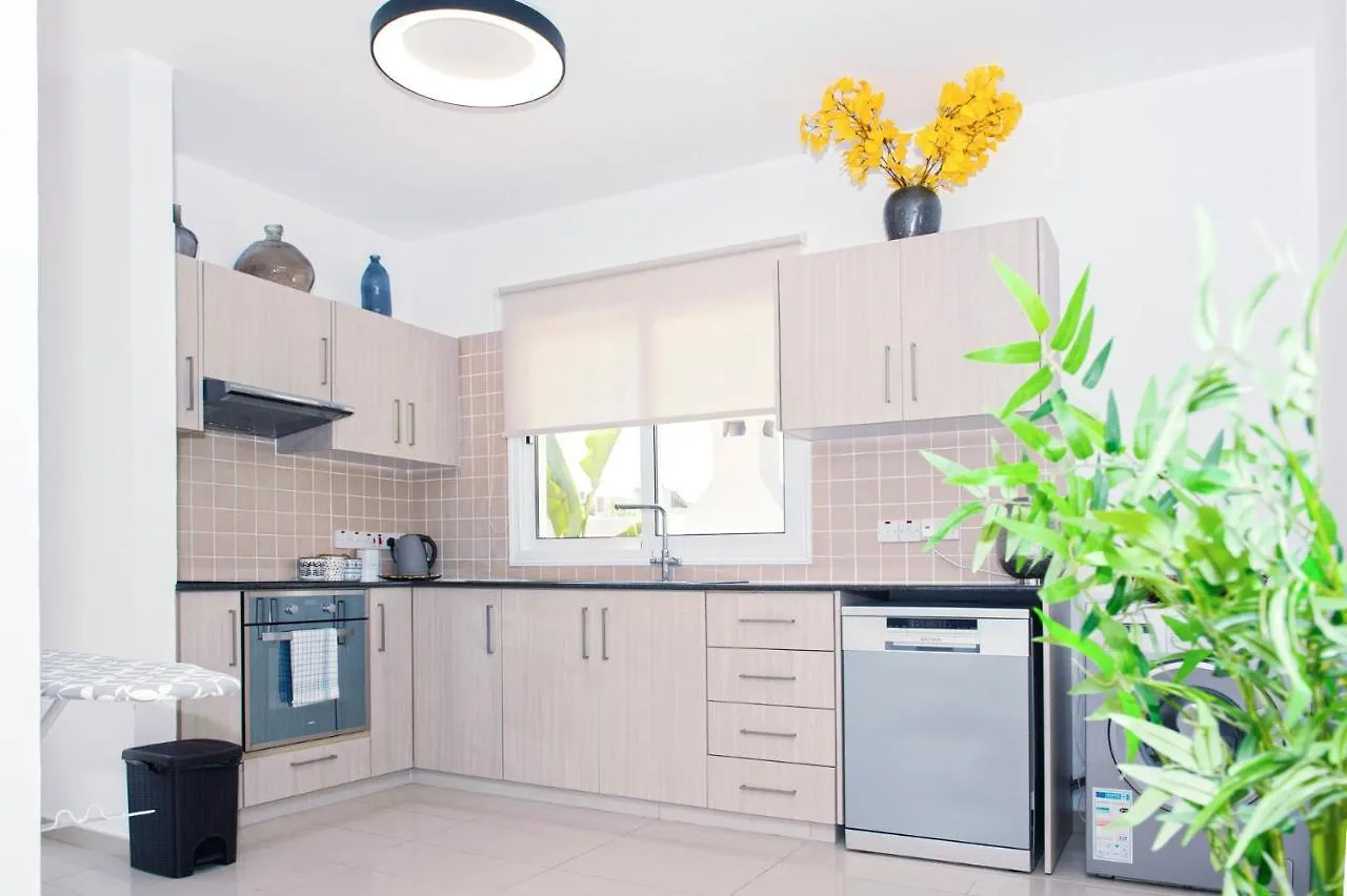 Nissini Nero, 3 Bedroom Villa With Private Pool, 5 Min To The Beach Agia Napa