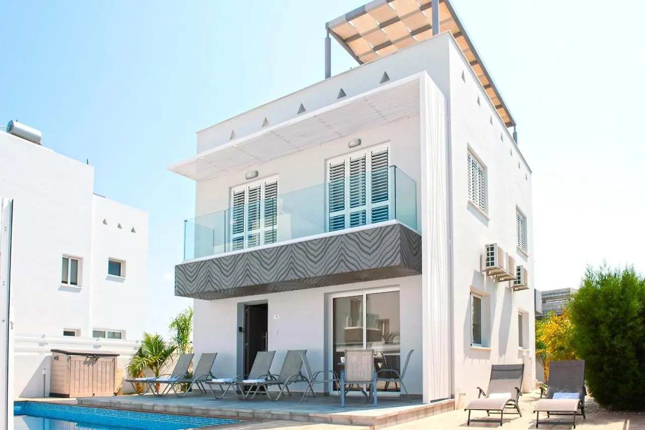 Nissini Nero, 3 Bedroom Villa With Private Pool, 5 Min To The Beach Agia Napa 0*,  Zypern